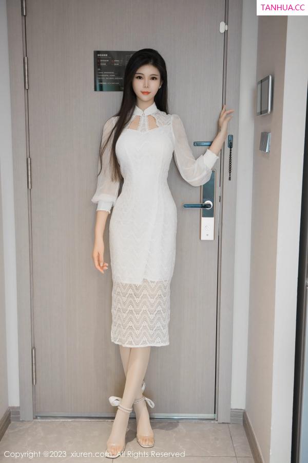   [XiuRen]高清写真图 2023.10.25 No.7559 雪糕CiCi 旗袍美臀第6张图片